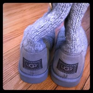 UGG Grey MOUNTAIN Quilted Boot